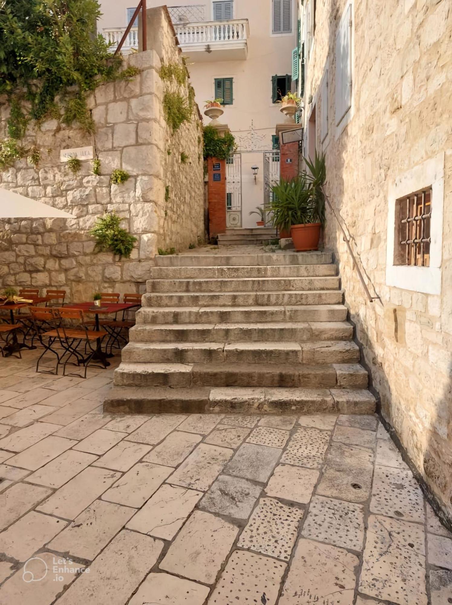 Garden In The Center Apartment Split Luaran gambar